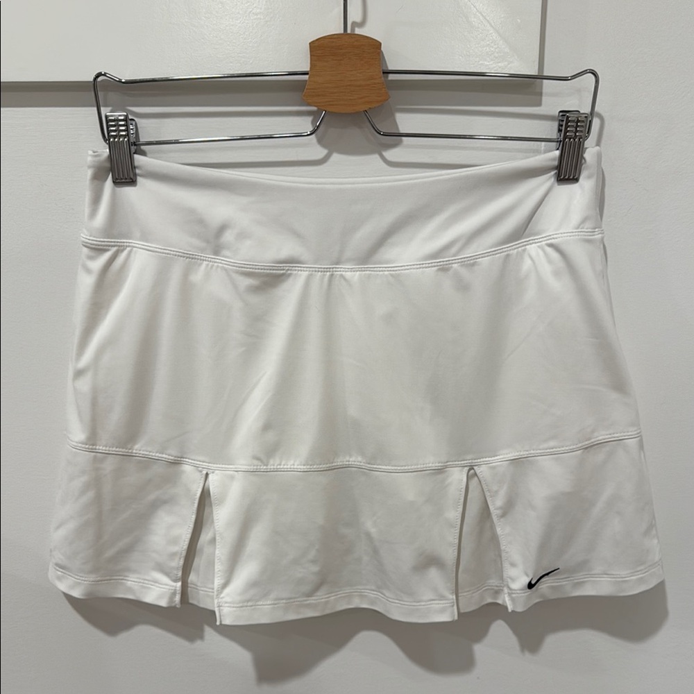 Nike Women’s White Tennis Skirt